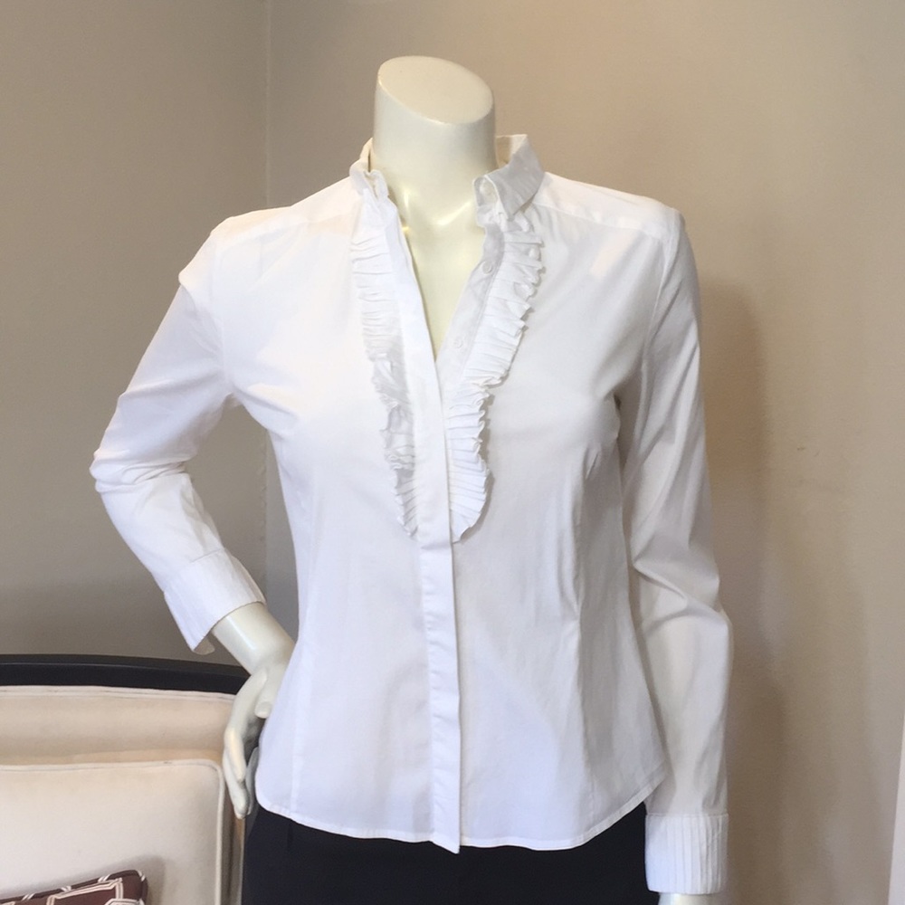 New!  Zara Cute White Ruffled Button Up Blouse